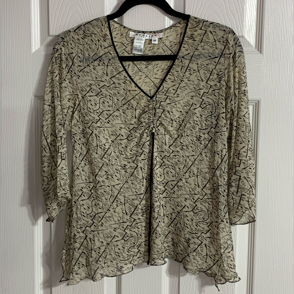 VTG Y2K Studio M Silk Beige/Black Abstract Print V-Neck Blouse - MP